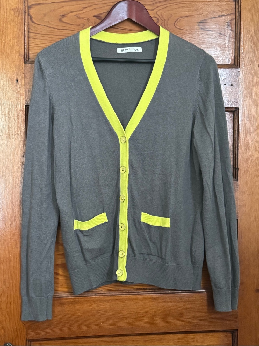 Old Navy Women's Gray Cardigan with Yellow Trim Size Large